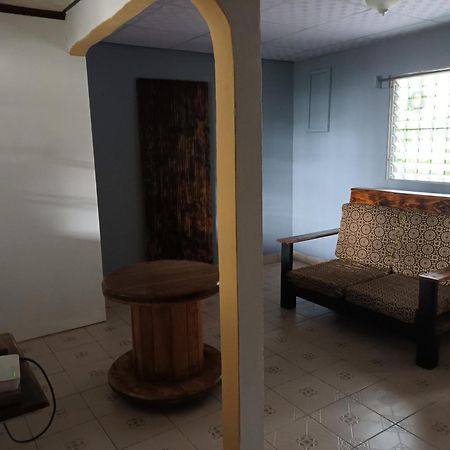 Gia'S Garage & Home For Bocas Travelers Almirante Экстерьер фото